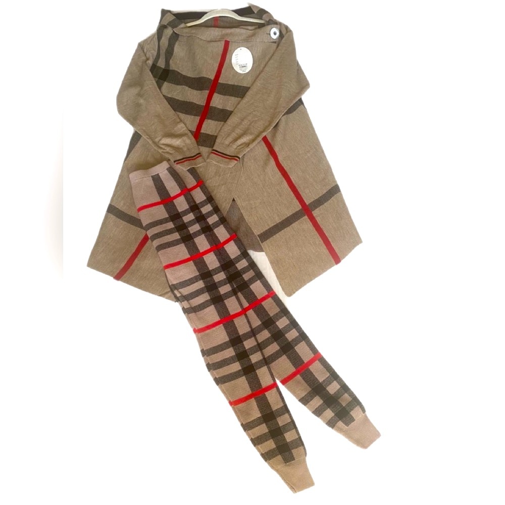 NWT brown fancy designed outfit for fall and winter .